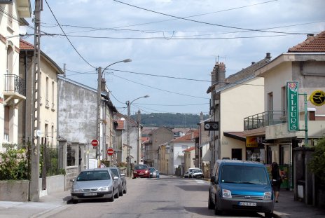 Rue des Jardins-Fleuris en 2009 (photographie couleur : Jean-Luc Gouret)